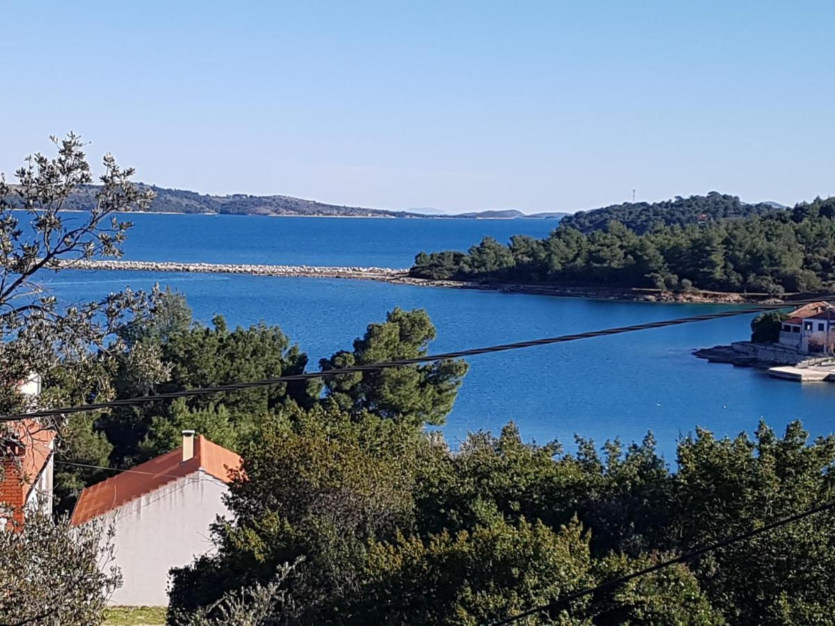 Extra Spacious Seaview Apartments Close To The Beach, With Large Terraces And Free Wi-Fi & Ac & Bbq & Parking Space Sali Exteriör bild