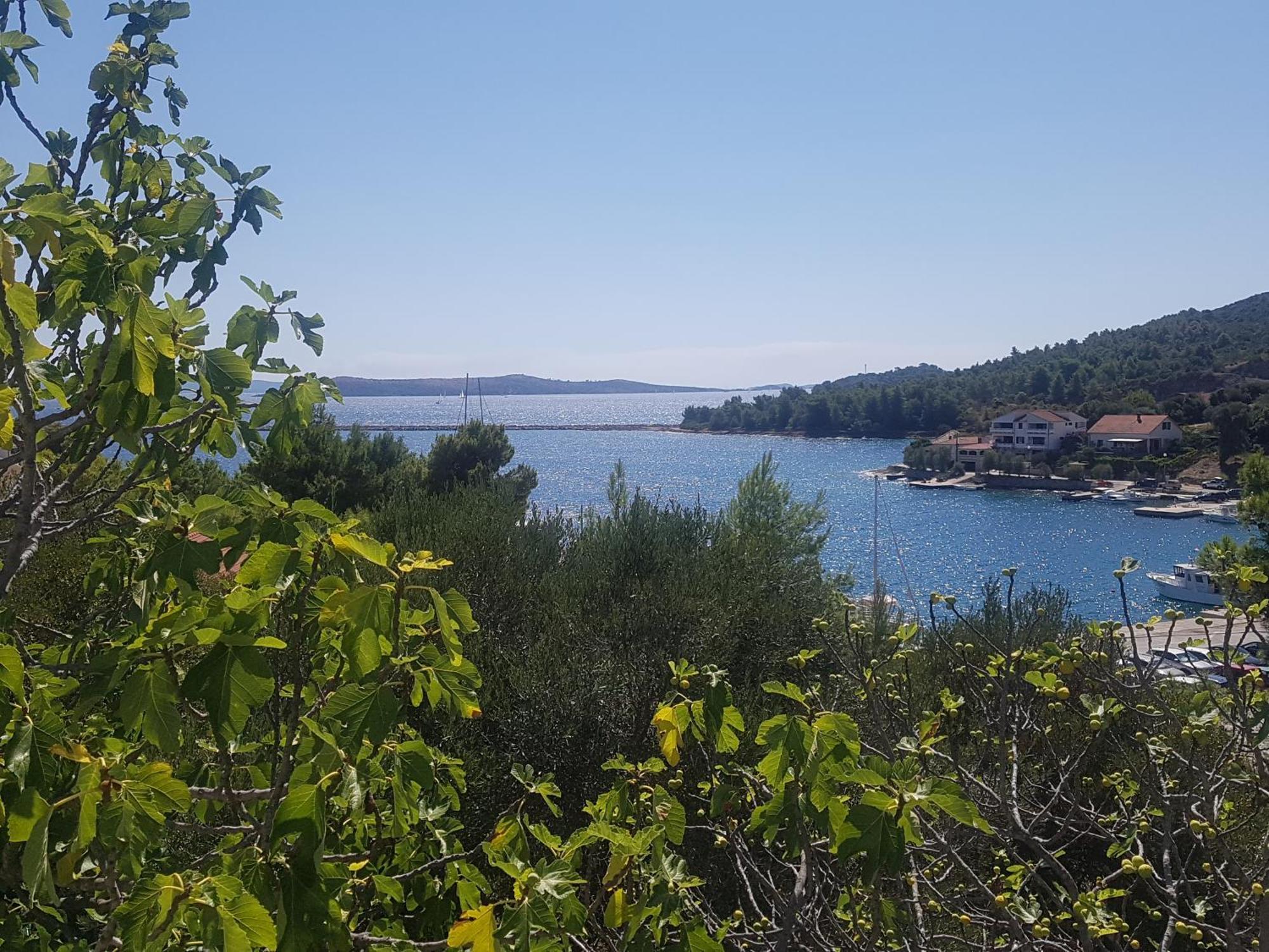 Extra Spacious Seaview Apartments Close To The Beach, With Large Terraces And Free Wi-Fi & Ac & Bbq & Parking Space Sali Exteriör bild